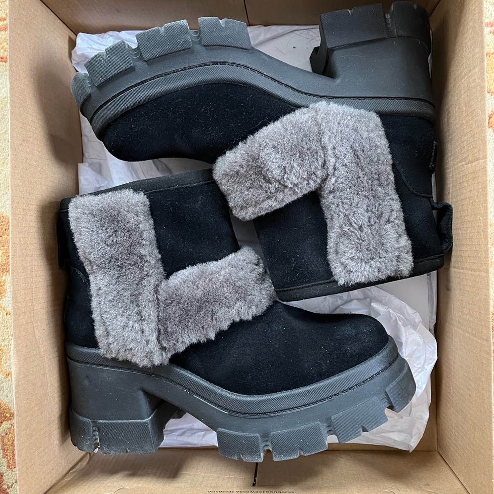 Ugg Brooklyn Sunburst Bootie